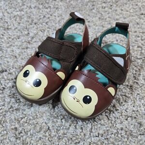 ikiki Chidi Cayo Monkey Squeaky Sandals - Size 6